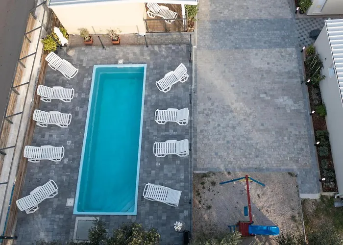 Camping Kamp Tonci Biograd Na Moru