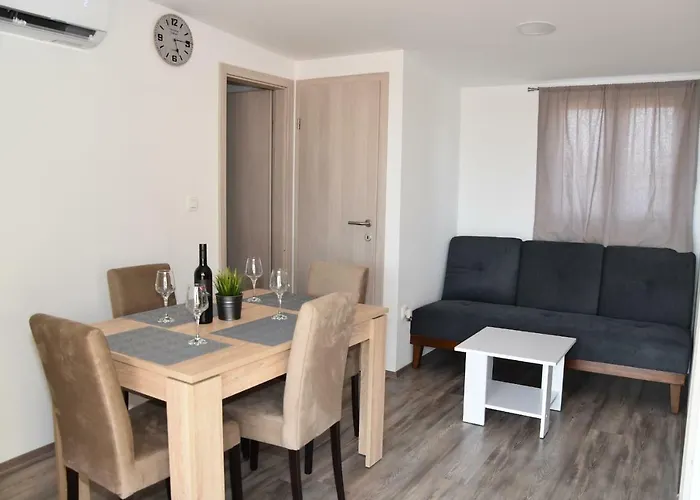 Campingplatz Kamp Tonci *